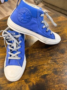 Converse High Top Sneakers in Blue with White Accents